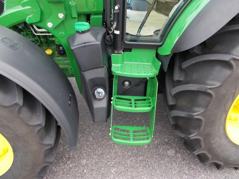 John Deere Tractor  2022
