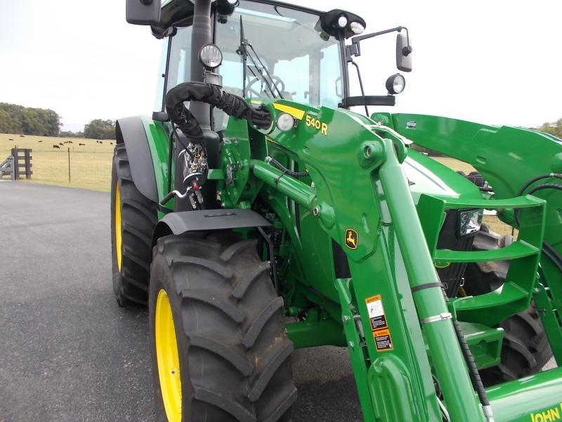 John Deere Tractor  2022