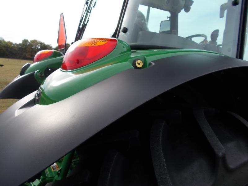 John Deere Tractor  2022