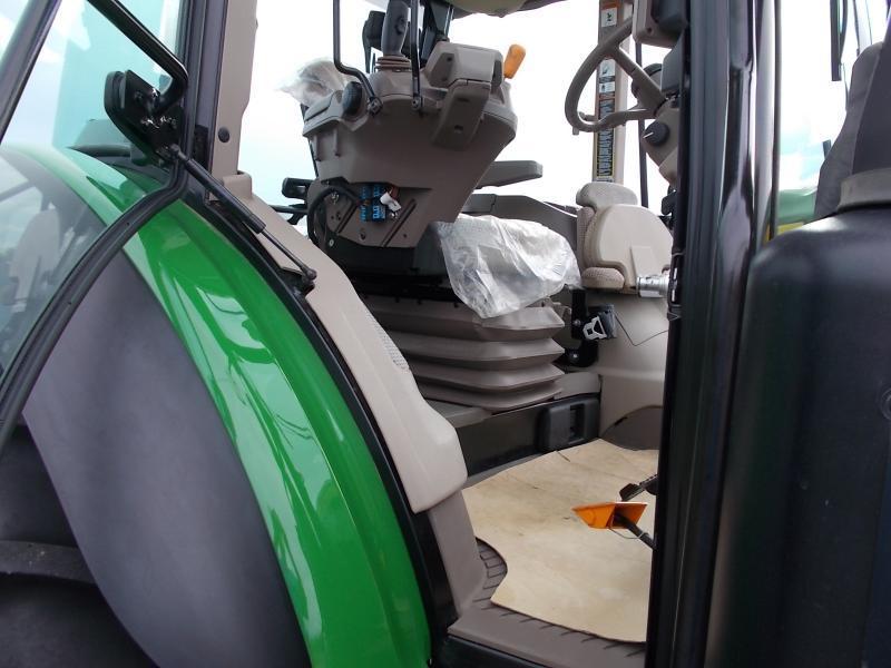 John Deere Tractor  2022