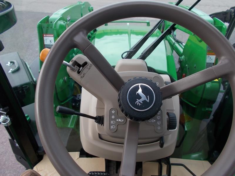 John Deere Tractor  2022