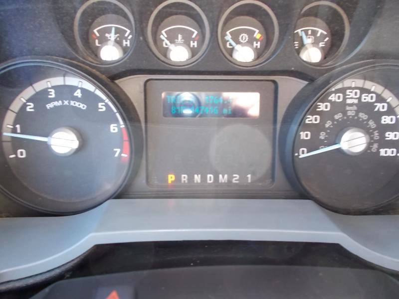 Ford Super Duty F-250 SRW 4WD Reg Cab 137" XL 2012