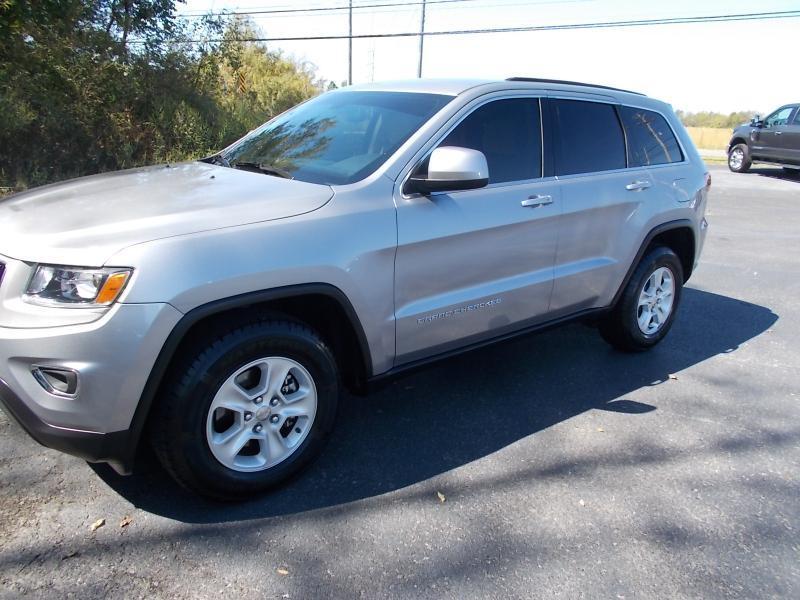 Jeep Grand Cherokee RWD 4dr Laredo 2016