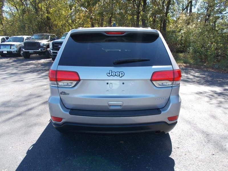 Jeep Grand Cherokee RWD 4dr Laredo 2016