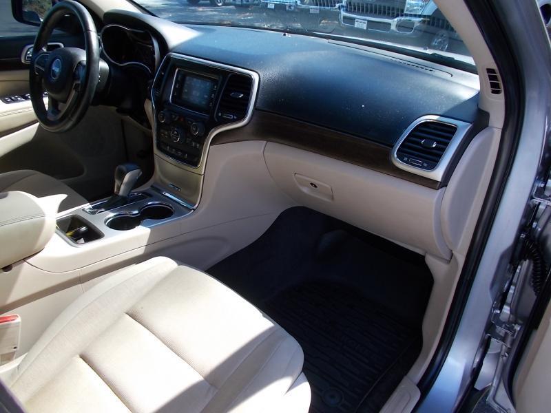 Jeep Grand Cherokee RWD 4dr Laredo 2016