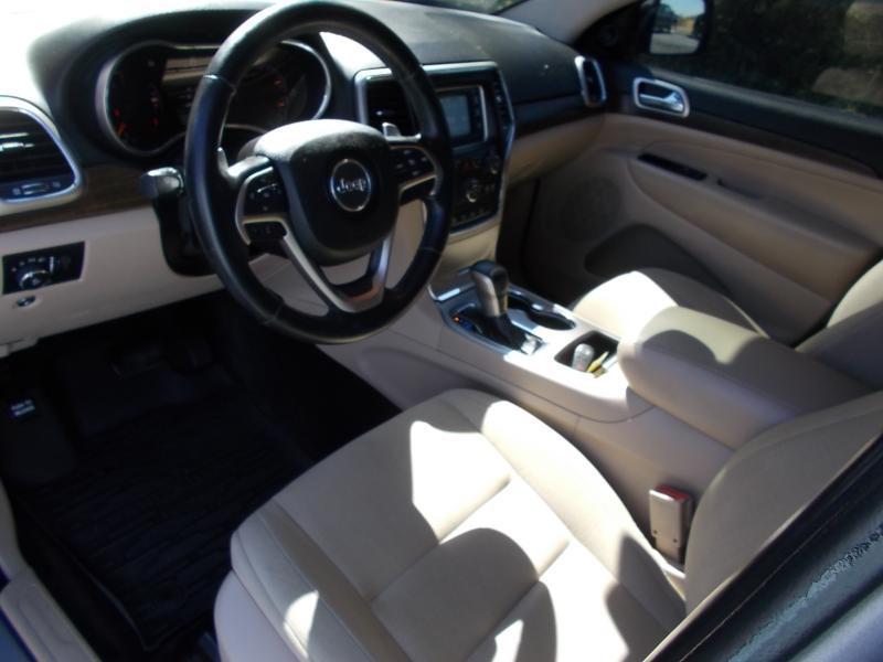 Jeep Grand Cherokee RWD 4dr Laredo 2016