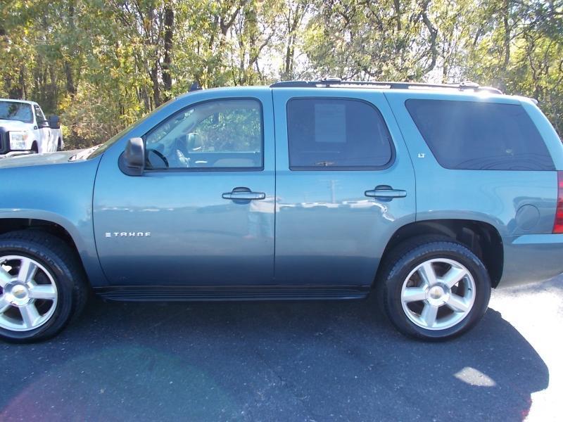 Chevrolet Tahoe 2WD 4dr 1500 LT w/3LT 2008