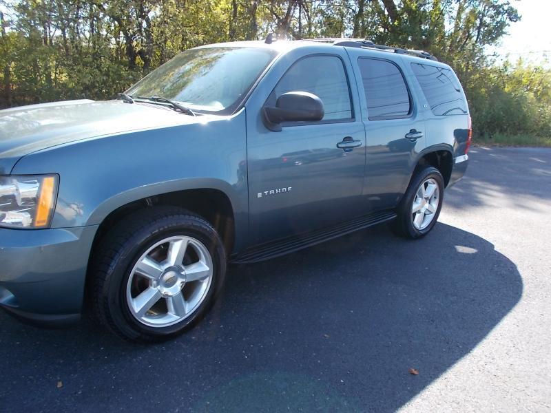 Chevrolet Tahoe 2WD 4dr 1500 LT w/3LT 2008