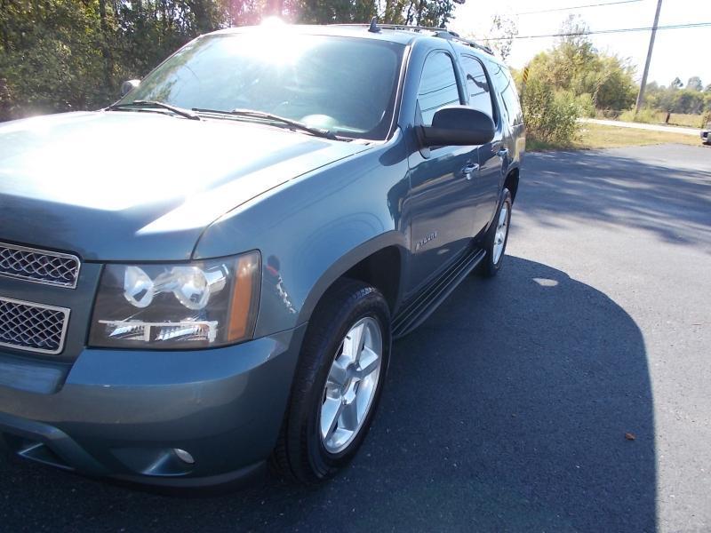 Chevrolet Tahoe 2WD 4dr 1500 LT w/3LT 2008