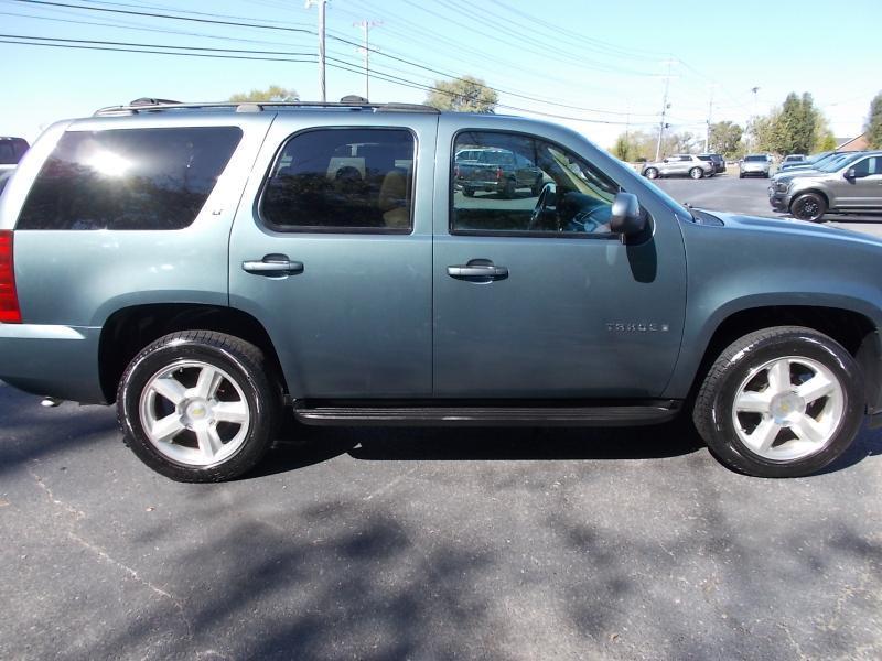 Chevrolet Tahoe 2WD 4dr 1500 LT w/3LT 2008