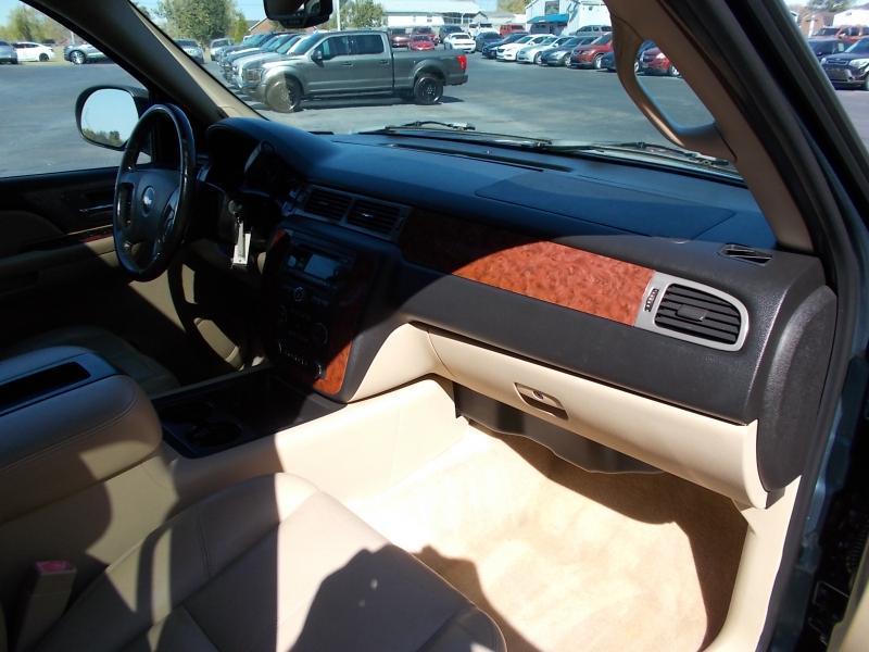 Chevrolet Tahoe 2WD 4dr 1500 LT w/3LT 2008