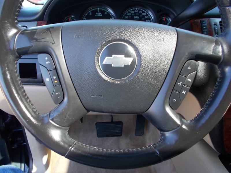 Chevrolet Tahoe 2WD 4dr 1500 LT w/3LT 2008