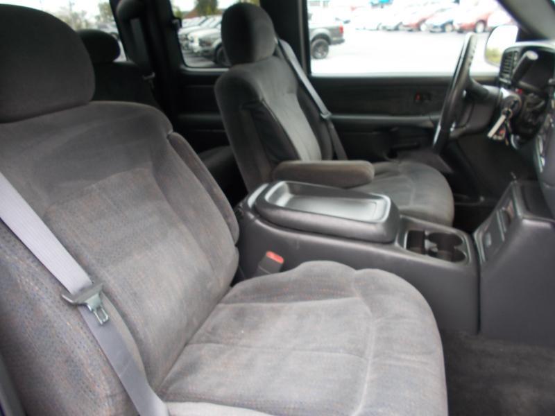 Chevrolet Silverado 1500 Ext Cab 143.5" WB 4WD LS 1999
