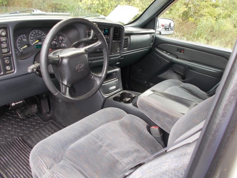 Chevrolet Silverado 1500 Ext Cab 143.5" WB 4WD LS 1999
