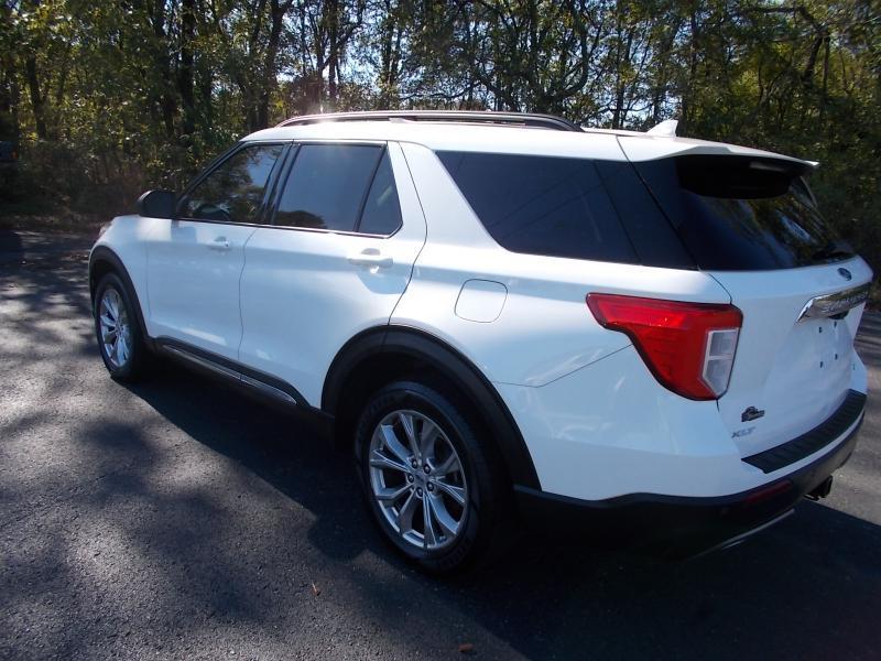 Ford Explorer XLT 4WD 2020