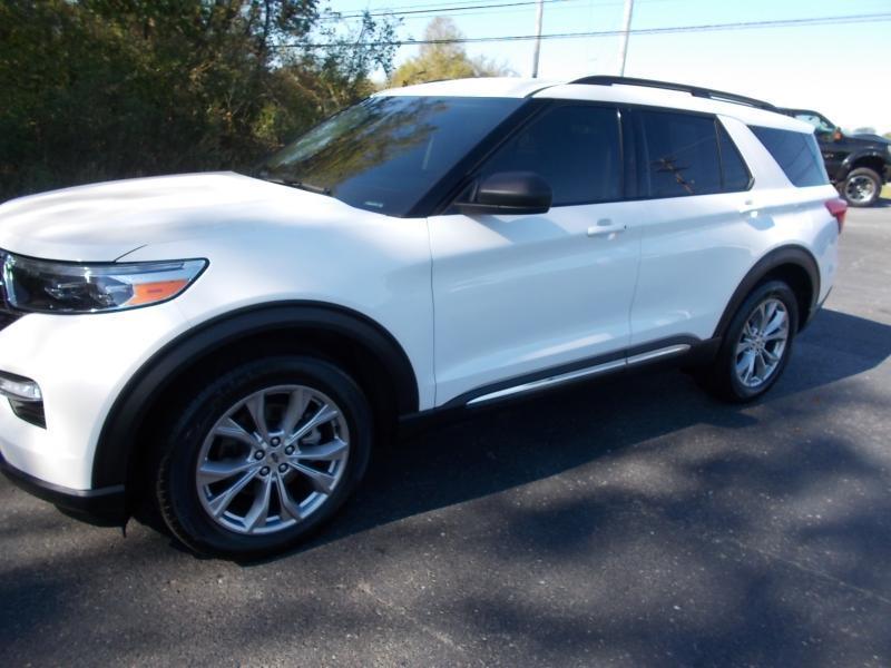 Ford Explorer XLT 4WD 2020