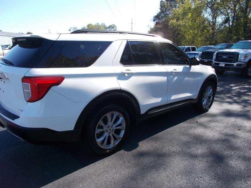 Ford Explorer XLT 4WD 2020
