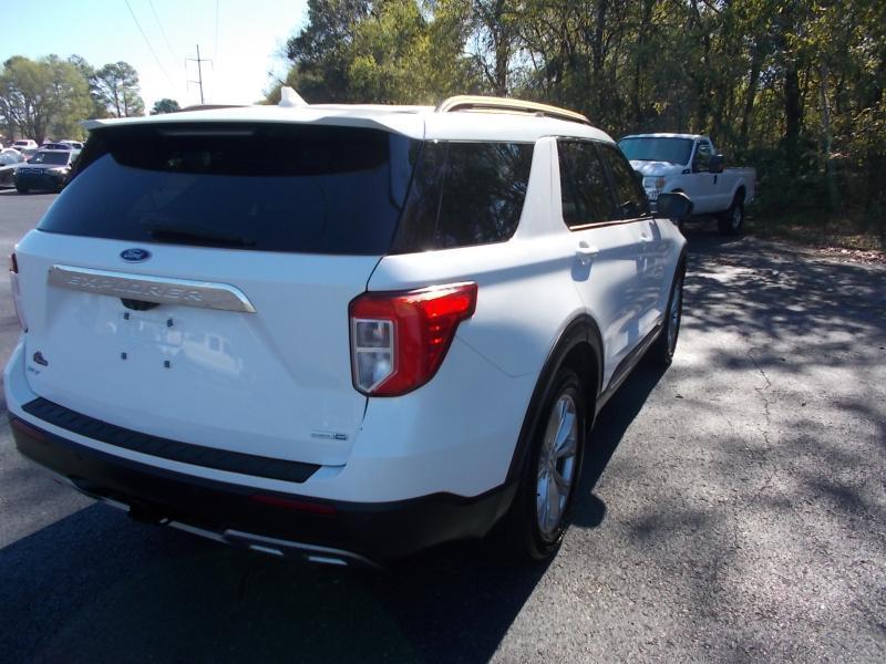 Ford Explorer XLT 4WD 2020