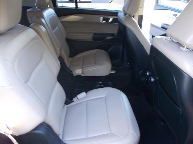 Ford Explorer XLT 4WD 2020