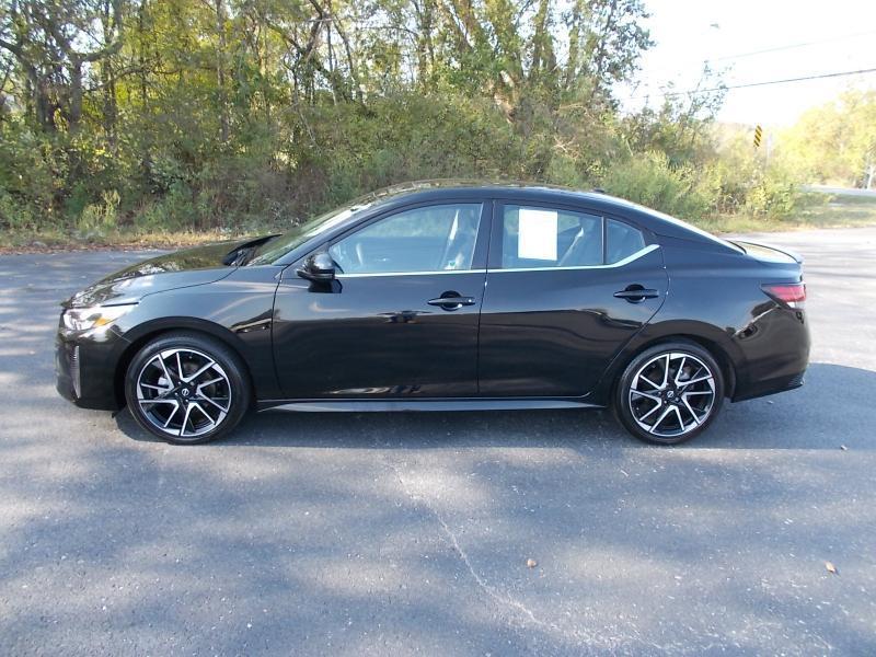 Nissan Sentra SR CVT 2025