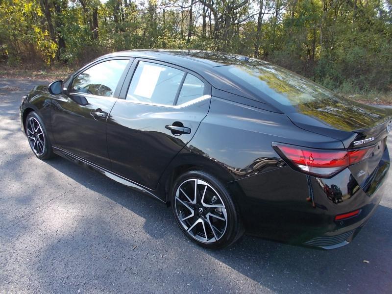 Nissan Sentra SR CVT 2025