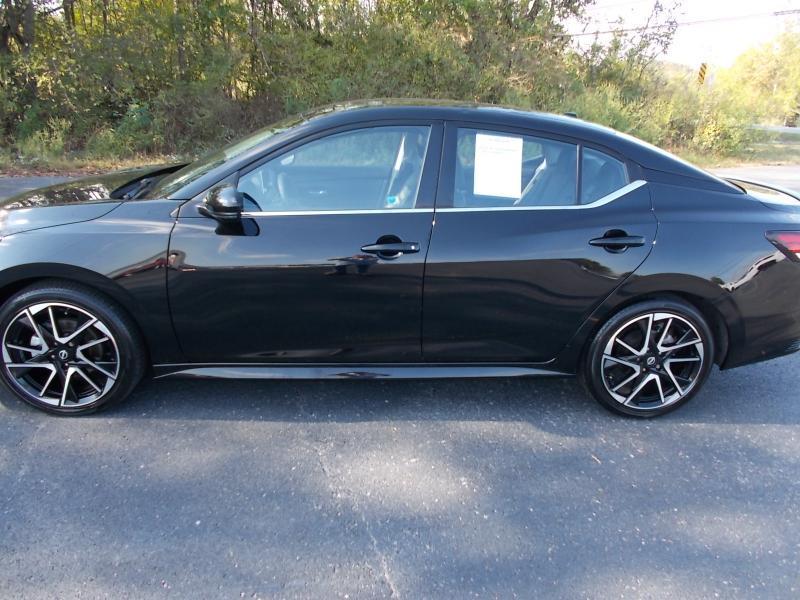 Nissan Sentra SR CVT 2025