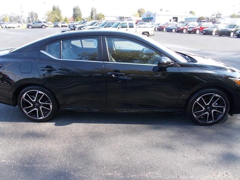 Nissan Sentra SR CVT 2025