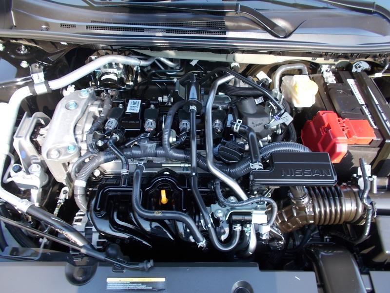 Nissan Sentra SR CVT 2025