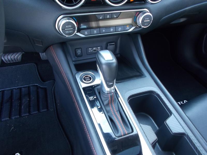 Nissan Sentra SR CVT 2025