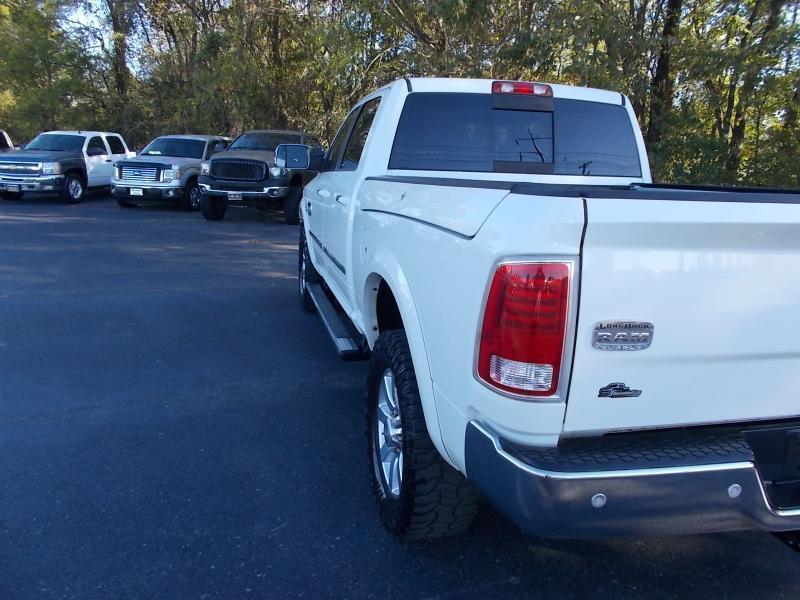 RAM 2500 Longhorn 4x4 Crew Cab 6'4" Box 2017