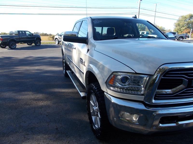 RAM 2500 Longhorn 4x4 Crew Cab 6'4" Box 2017