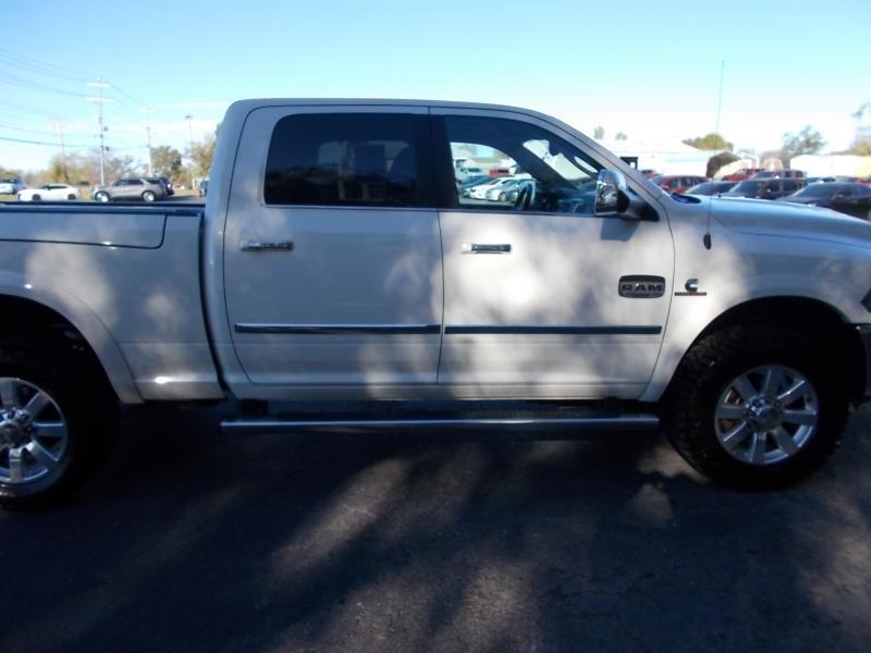 RAM 2500 Longhorn 4x4 Crew Cab 6'4" Box 2017