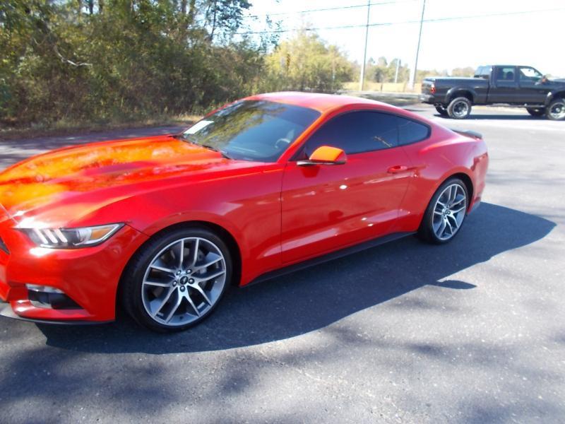 Ford Mustang EcoBoost Fastback 2017