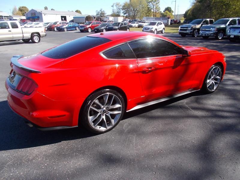 Ford Mustang EcoBoost Fastback 2017