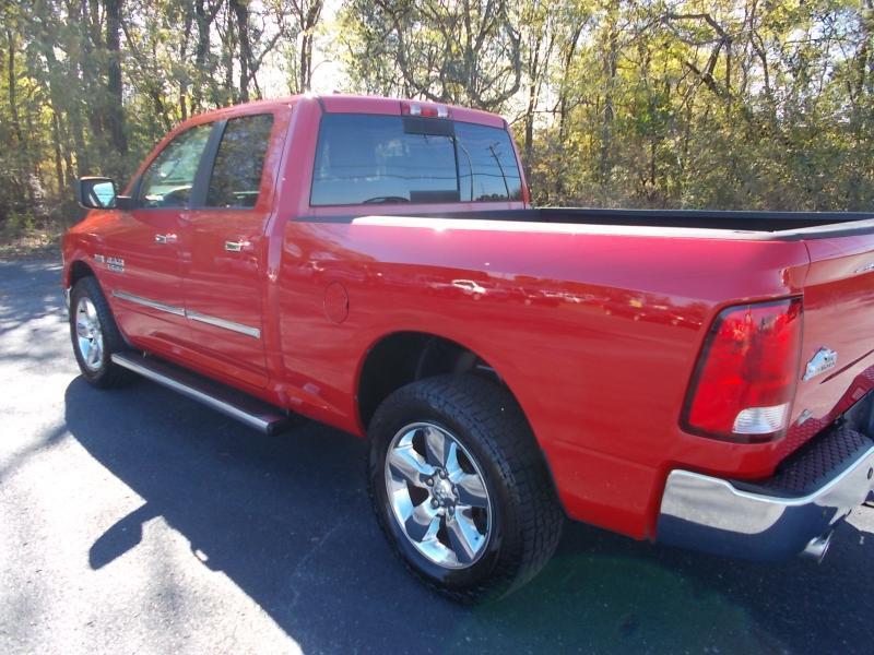 RAM 1500 4WD Quad Cab 140.5" Big Horn 2013
