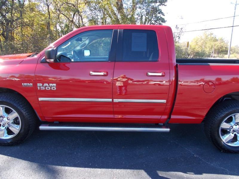 RAM 1500 4WD Quad Cab 140.5" Big Horn 2013
