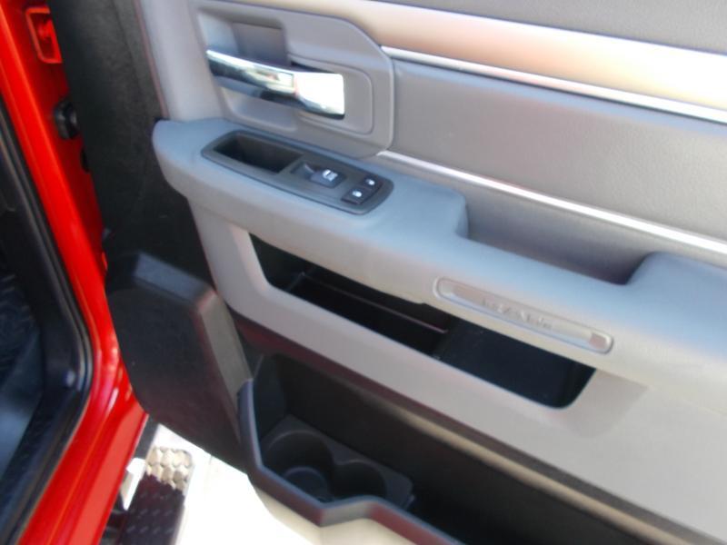 RAM 1500 4WD Quad Cab 140.5" Big Horn 2013