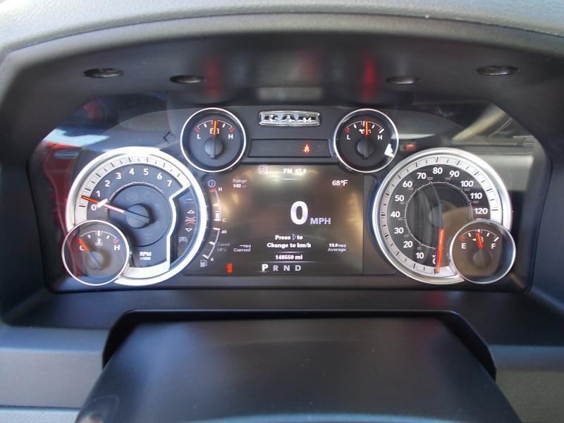 RAM 1500 4WD Quad Cab 140.5" Big Horn 2013