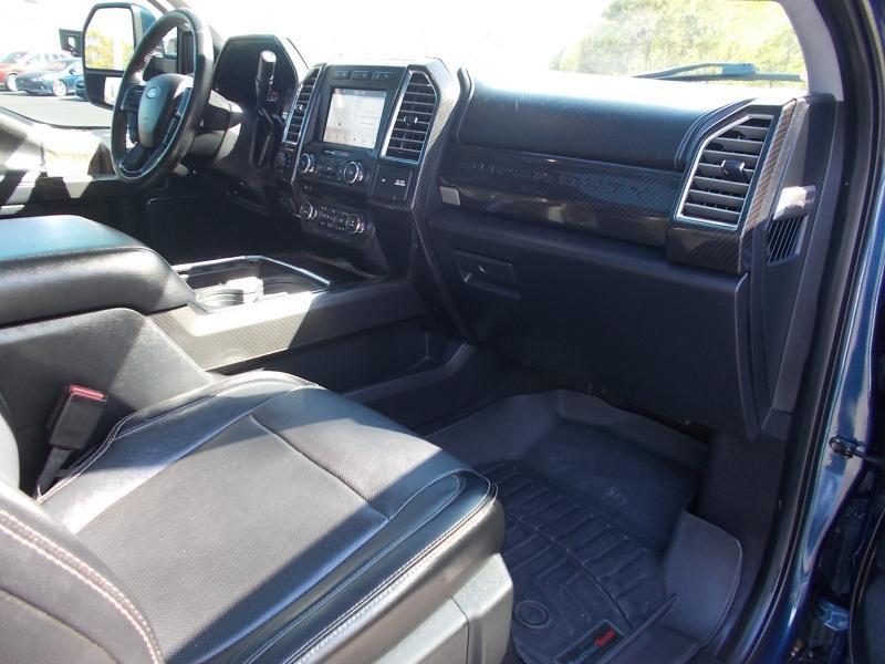 Ford Super Duty F-250 SRW Lariat 4WD Crew Cab 6.75' Box 2017