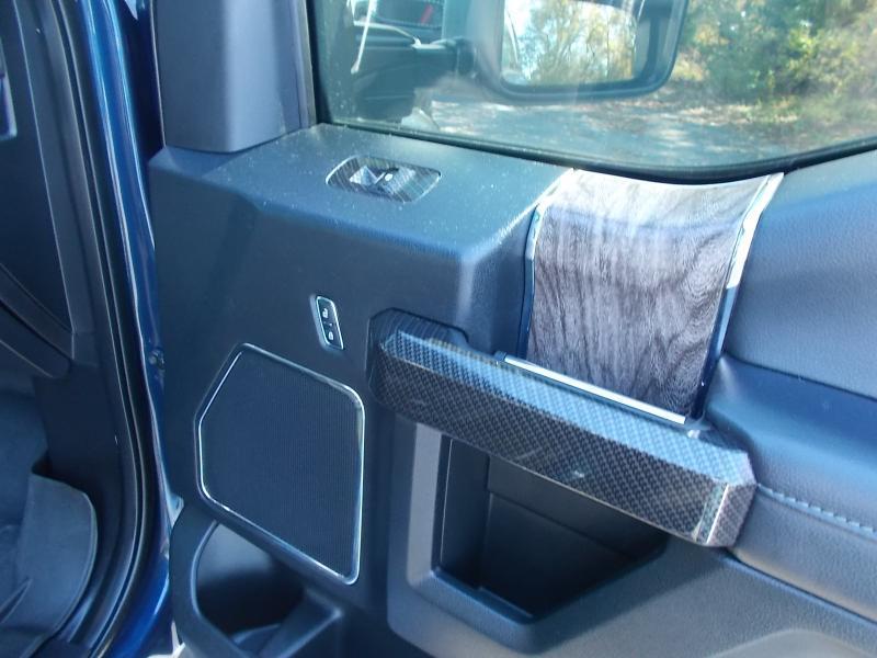 Ford Super Duty F-250 SRW Lariat 4WD Crew Cab 6.75' Box 2017