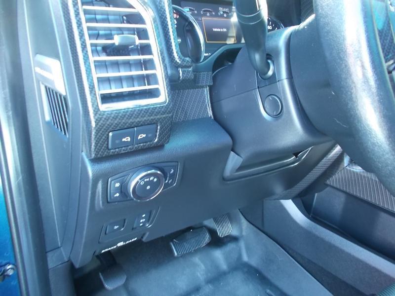 Ford Super Duty F-250 SRW Lariat 4WD Crew Cab 6.75' Box 2017