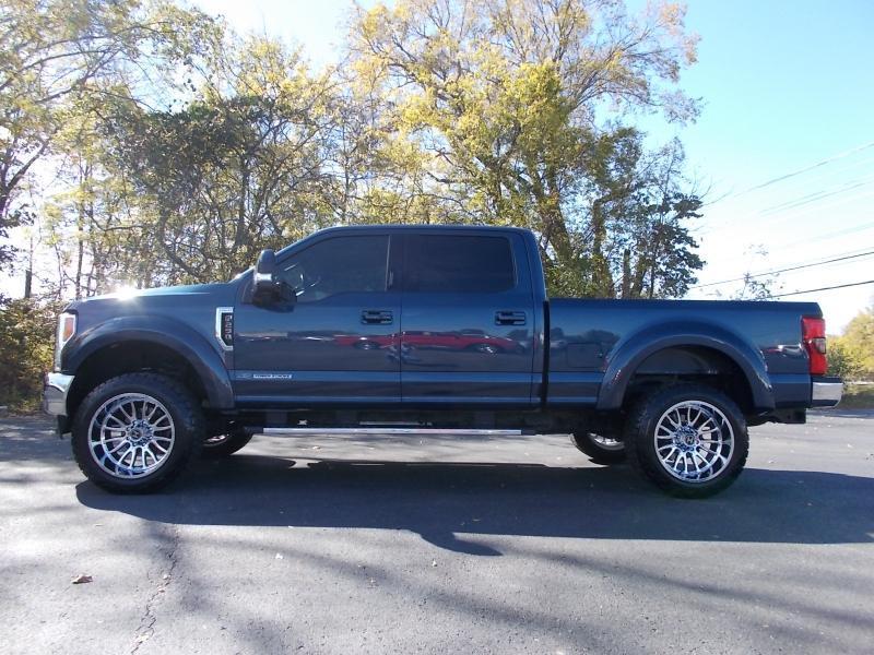 Ford Super Duty F-250 SRW Lariat 4WD Crew Cab 6.75' Box 2017