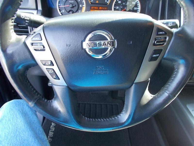 Nissan Armada 2WD 4dr SV 2015