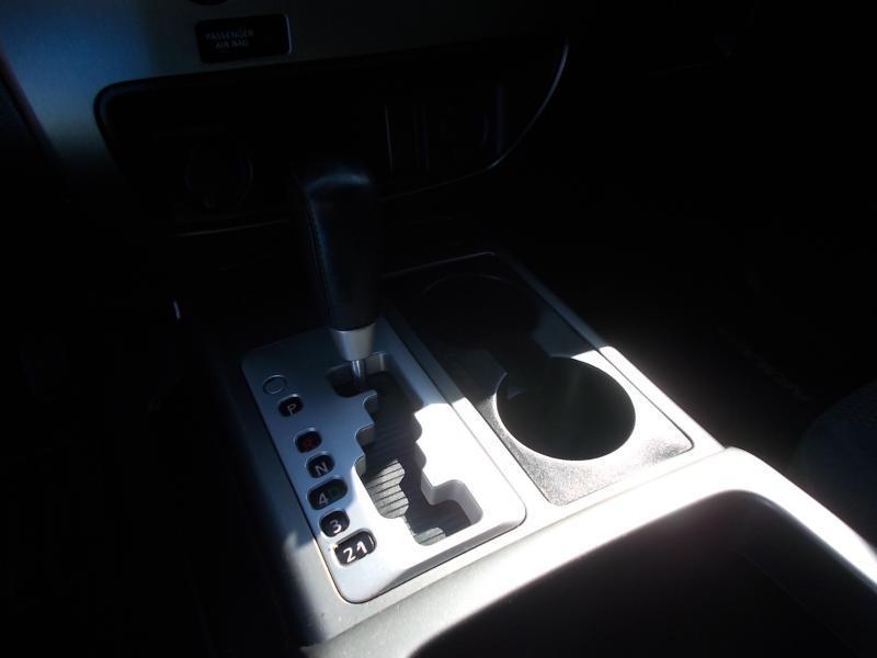 Nissan Armada 2WD 4dr SV 2015