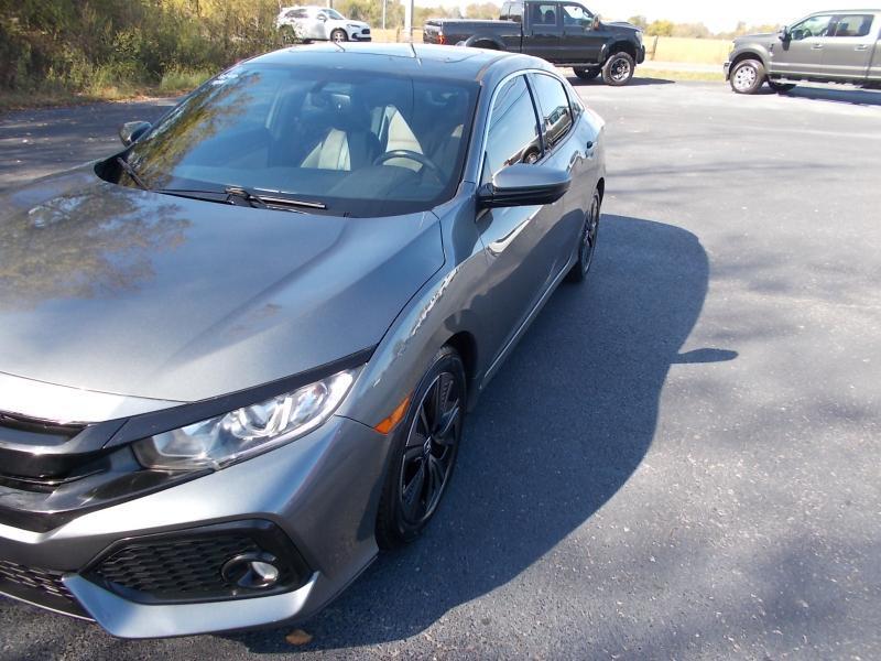 Honda Civic Hatchback EX-L Navi CVT 2017