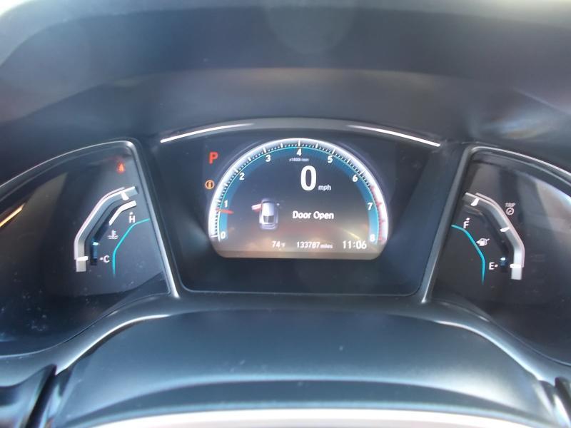 Honda Civic Hatchback EX-L Navi CVT 2017