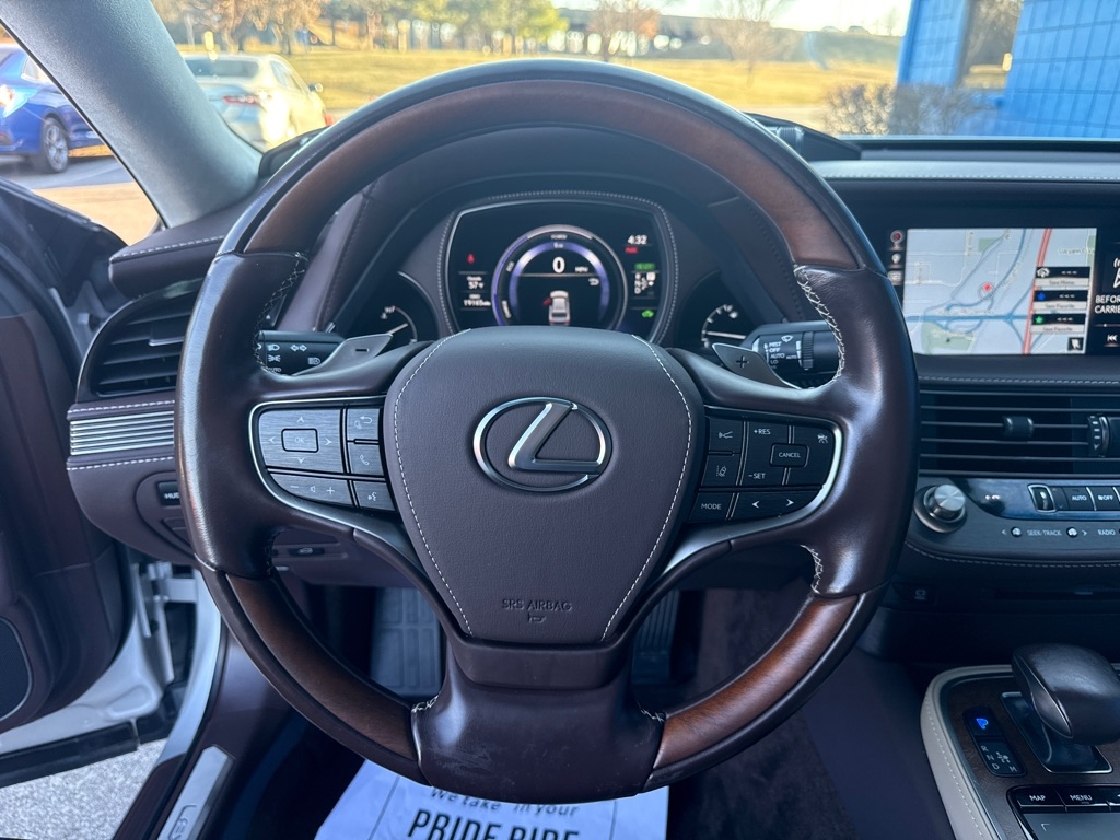 Lexus LS  2018