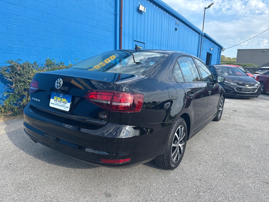 Volkswagen Jetta Sedan 4dr Auto SE 2016