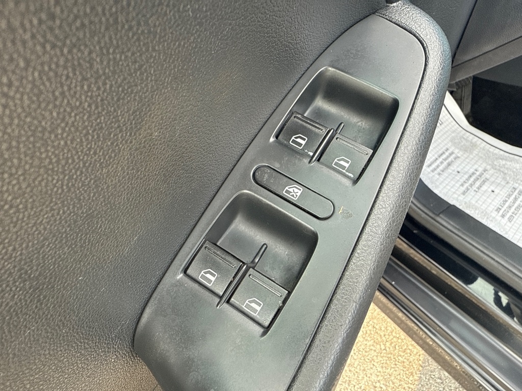 Volkswagen Jetta Sedan 4dr Auto SE 2016