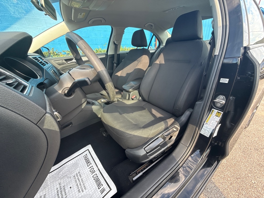 Volkswagen Jetta Sedan 4dr Auto SE 2016